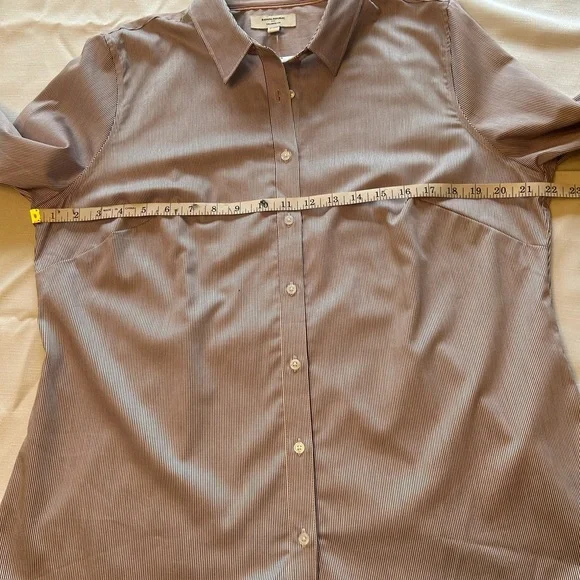 Banana Republic Tailored Fit Pinstripe Shirt - Picture 9 of 12